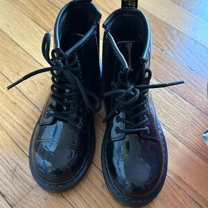 Girls Dr Martens Boots BARELY WORN